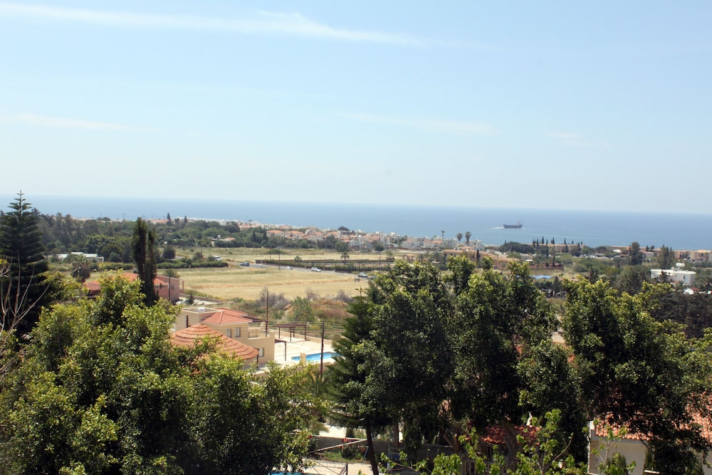 

Roma - Paphos - Sunny Hill Hotel Apartments