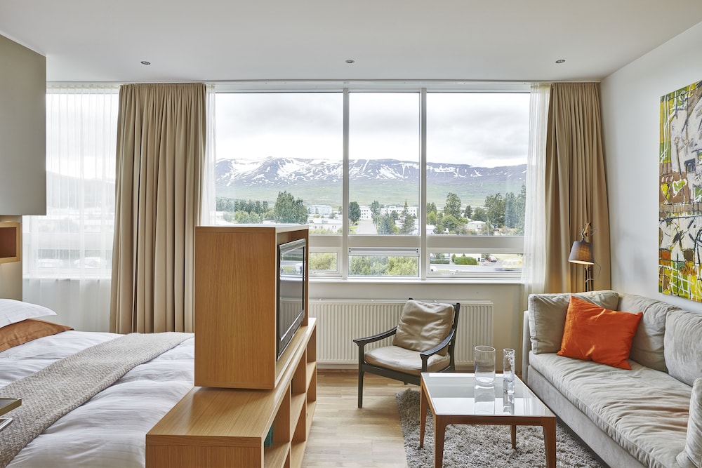 

Verona - Akureyri - Akureyri - Berjaya Iceland Hotels