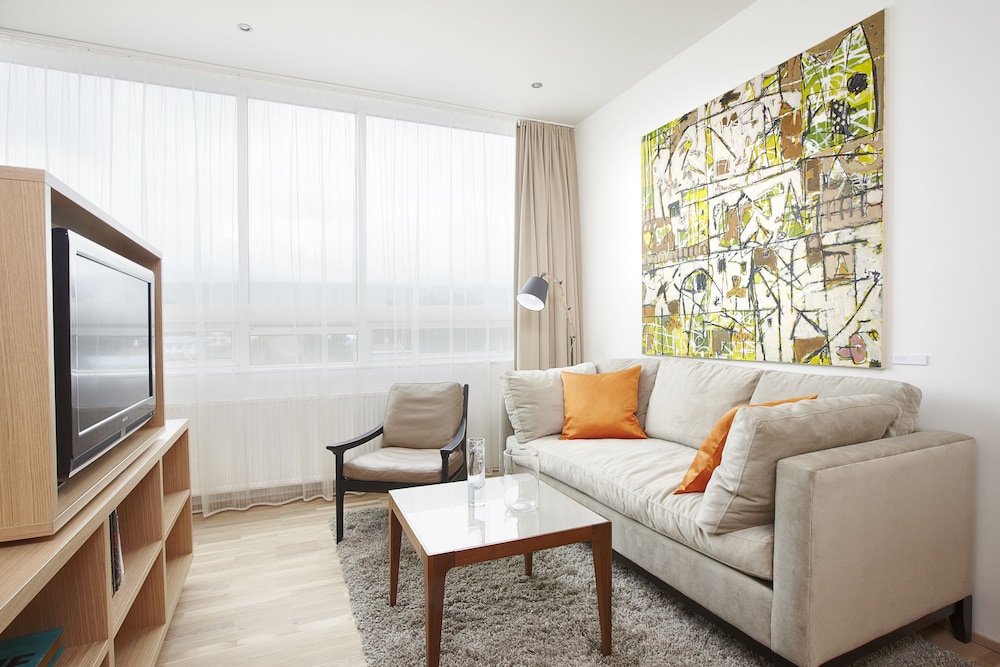 

Catania - Akureyri - Akureyri - Berjaya Iceland Hotels