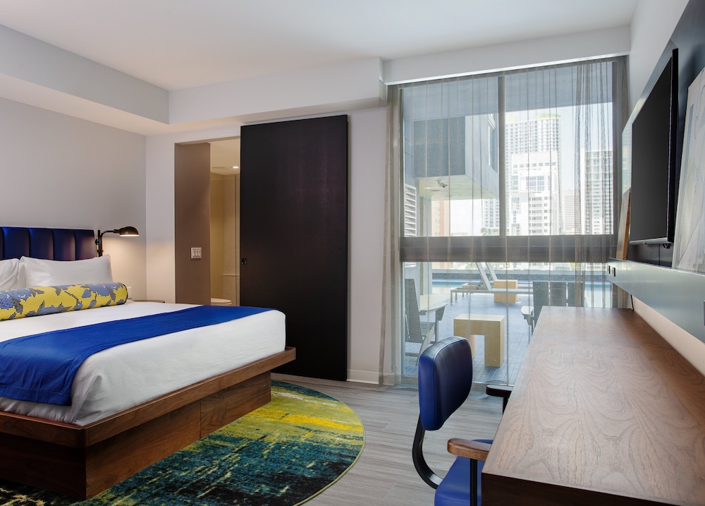 

Napoli - Key Biscayne - Hotel Indigo Miami Brickell