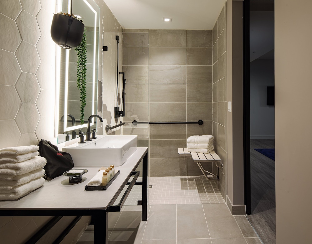 

Napoli - Key Biscayne - Hotel Indigo MIAMI BRICKELL