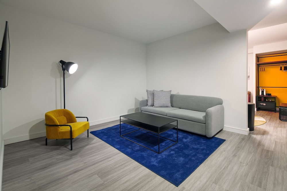 

Palermo - Key Biscayne - Hotel Indigo Miami Brickell