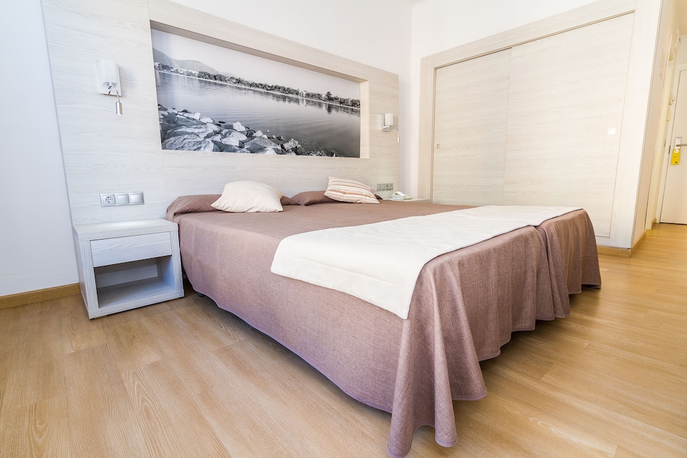 

Verona - Can Picafort - Eix Alcudia Hotel Adults Only
