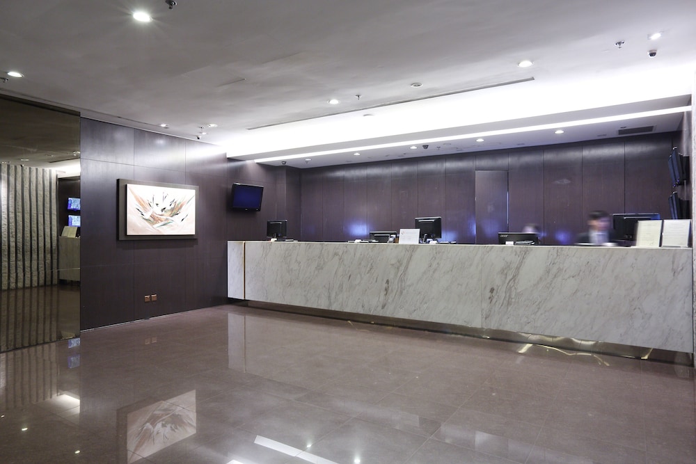 

Roma - Singapore - Value Hotel Thomson