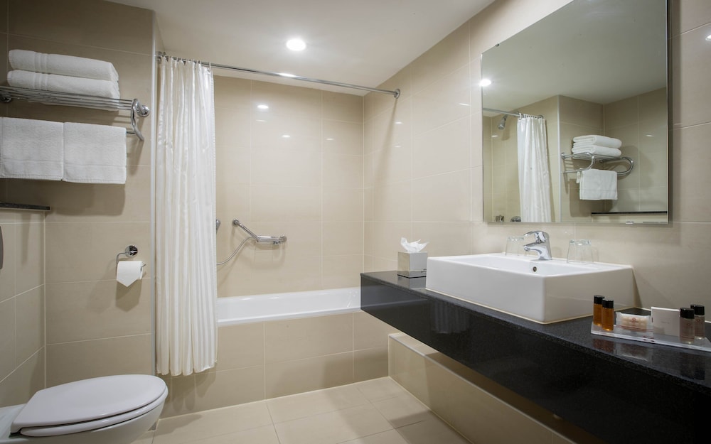 

Roma - Manchester Airport - Clayton Hotel, Manchester Airport