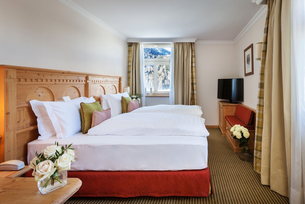 

Roma - Bevers - Schloss Hotel & Spa Pontresina