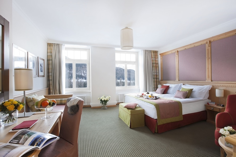 

Palermo - Saint Moritz - Schloss Hotel & Spa Pontresina