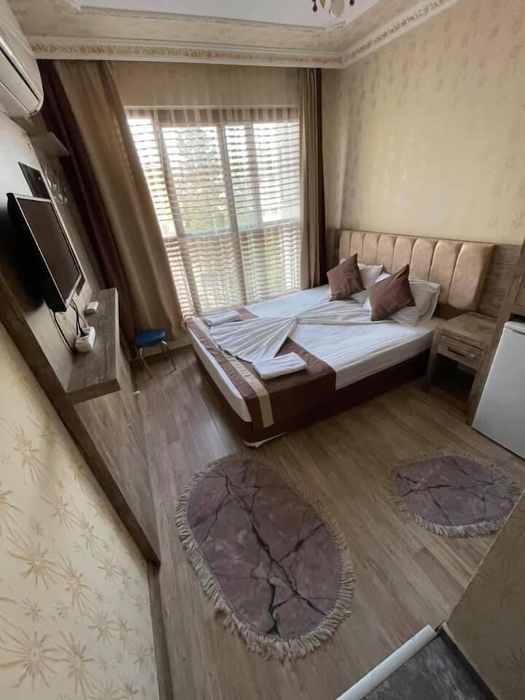 

Venezia - Antalya - Ozgur Hotel