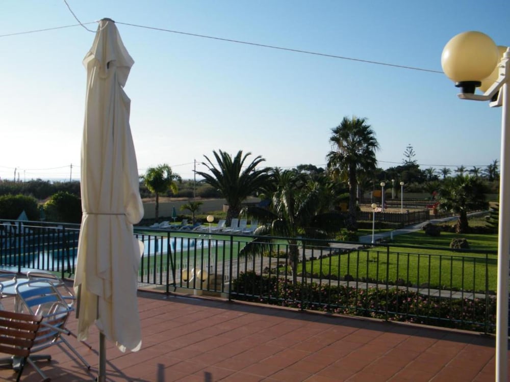 

Milano - Porto Santo - INATEL Porto Santo
