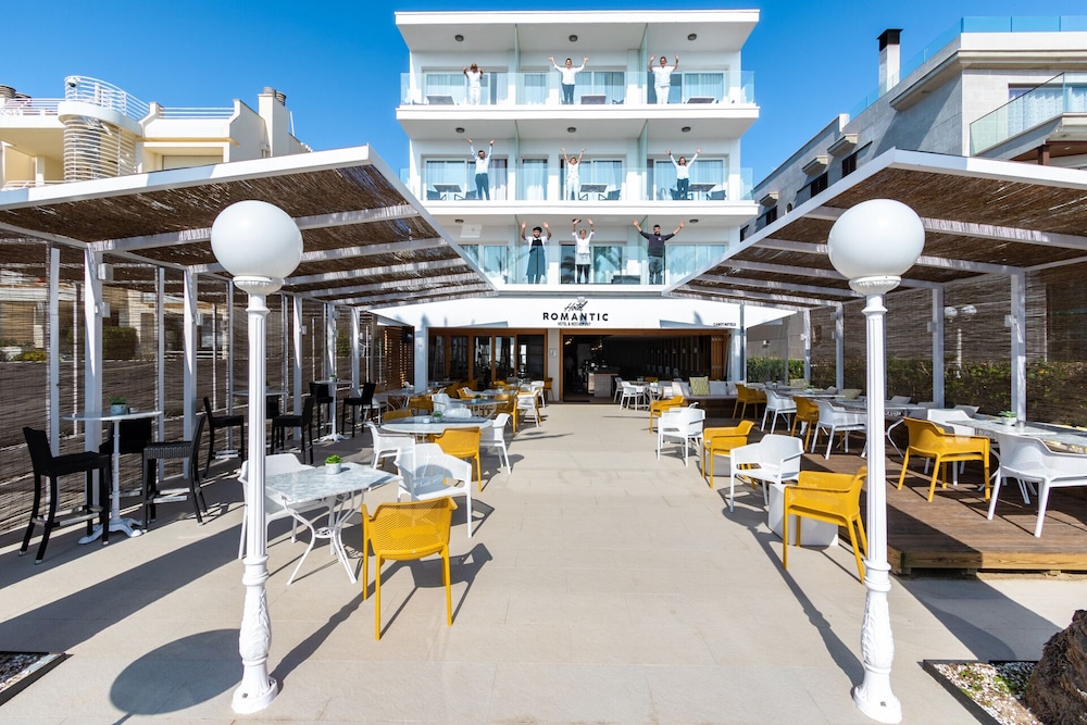 

Roma - Cala de Sant Vicenc - Cabot Romantic- Adults Only