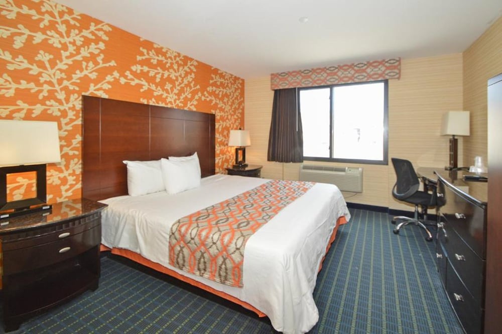 

Verona - Jamaica (NY) - Corona Hotel New York - LaGuardia Airport