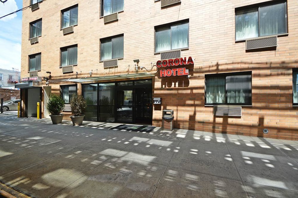 

Palermo - Queens - Corona Hotel New York - LaGuardia Airport