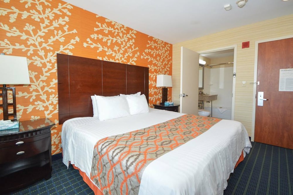 

Napoli - Queens - Corona Hotel New York - LaGuardia Airport