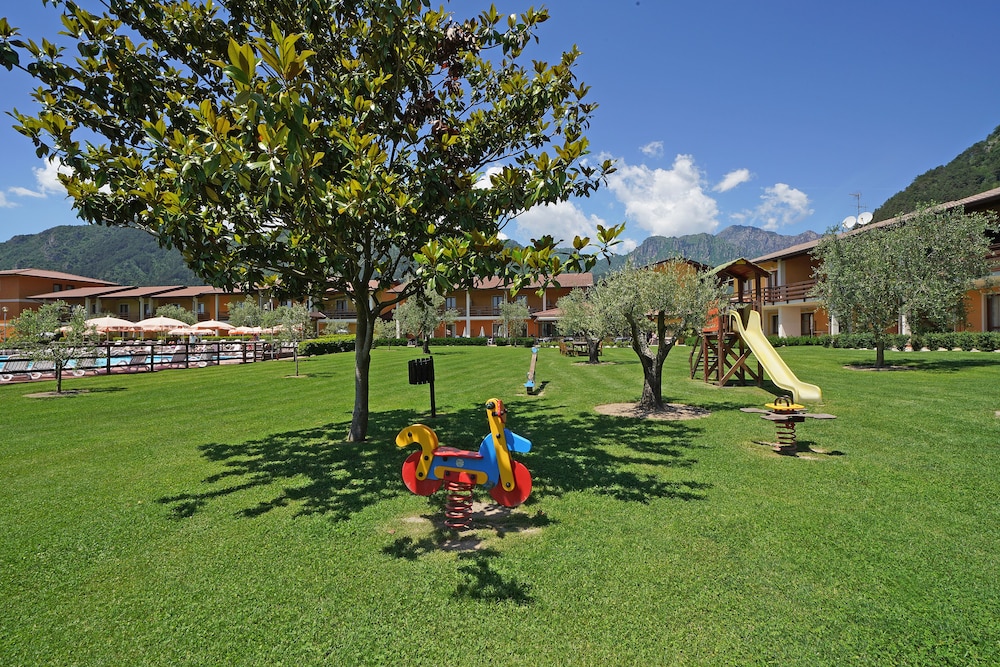 

Milano - Malcesine - Hotel Residence La Pertica