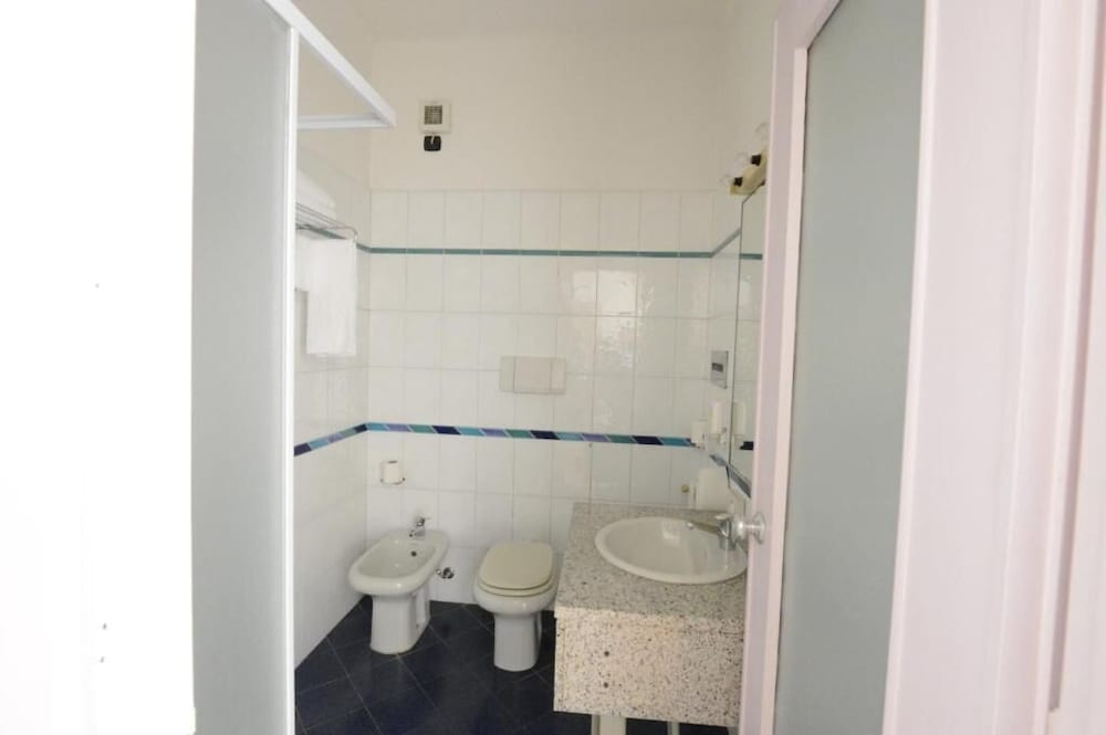 

Reggio Calabria - Torino - Hotel Tourist