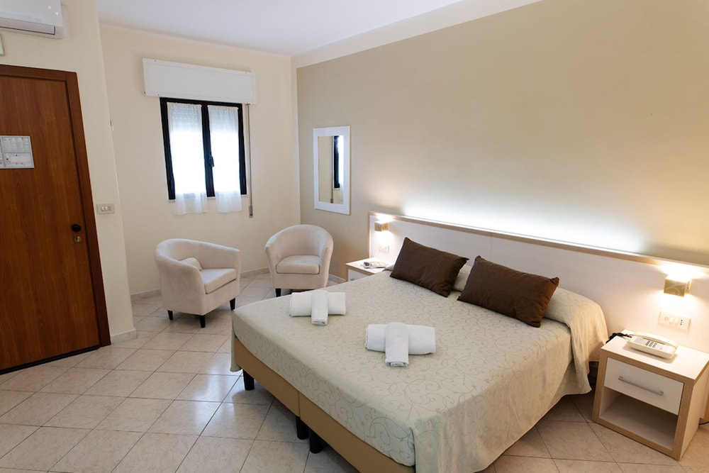 

Bari - Brindisi - Hotel Residence Nemo
