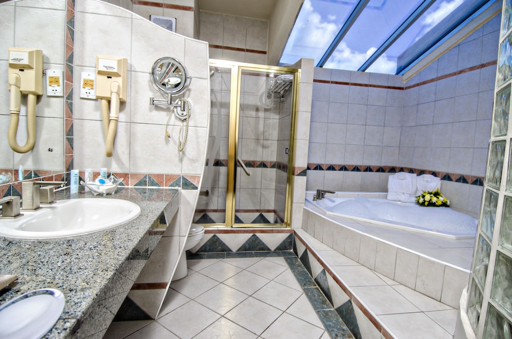 

Milano - Maxwell - Accra Beach Hotel & Spa
