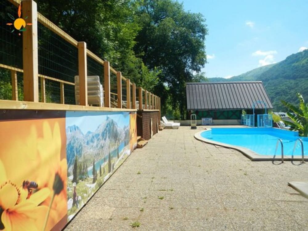 

Milano - Saint-Savin - Camping écovillage Soleil du Pibeste