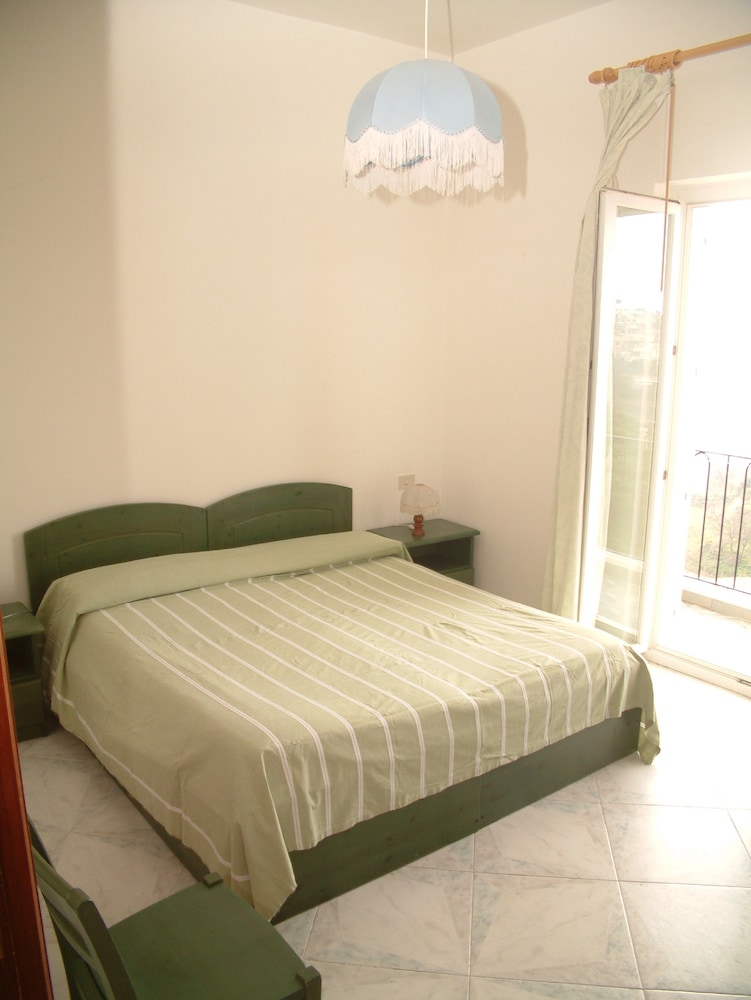 

Venezia - Forio - Hotel La Ginestra