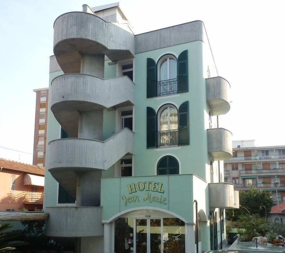 

Roma - Bussana Nuova - Hotel Jean Marie