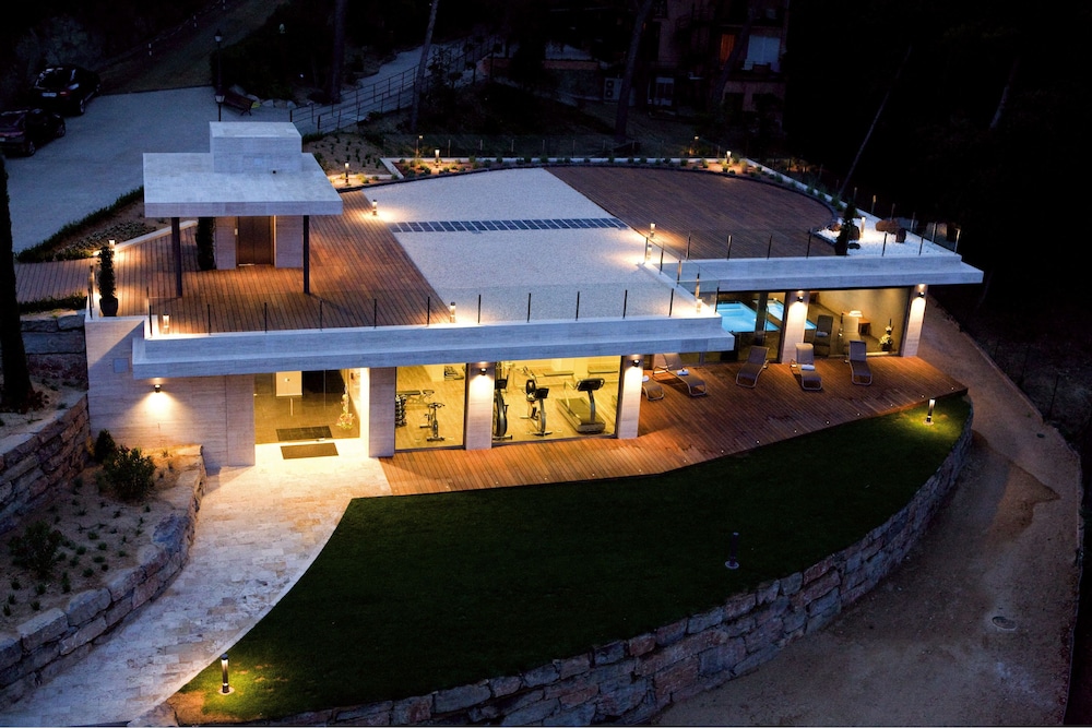 

Bologna - Blanes - Hotel Santa Marta