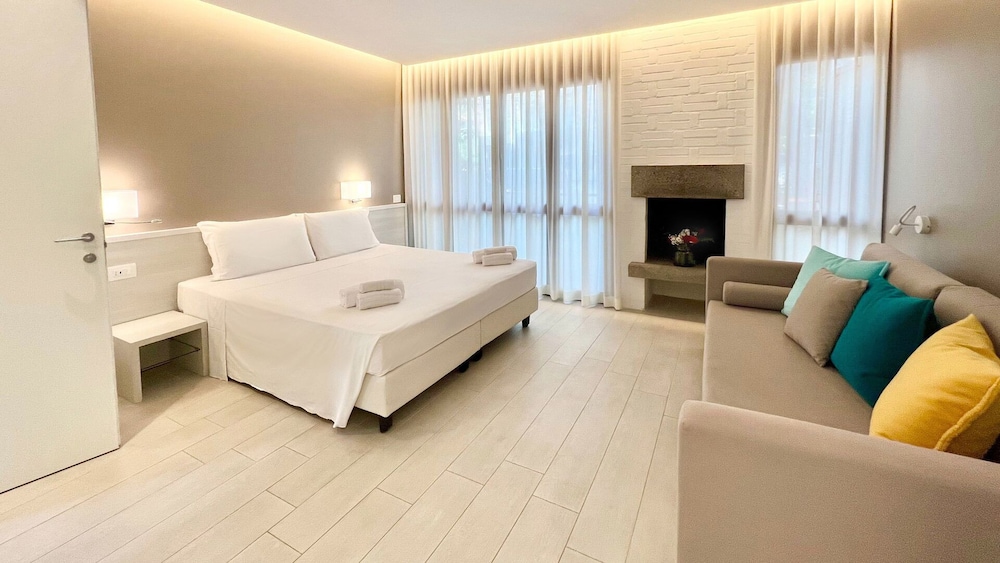 

Napoli - Bibione Pineda - Hotel President