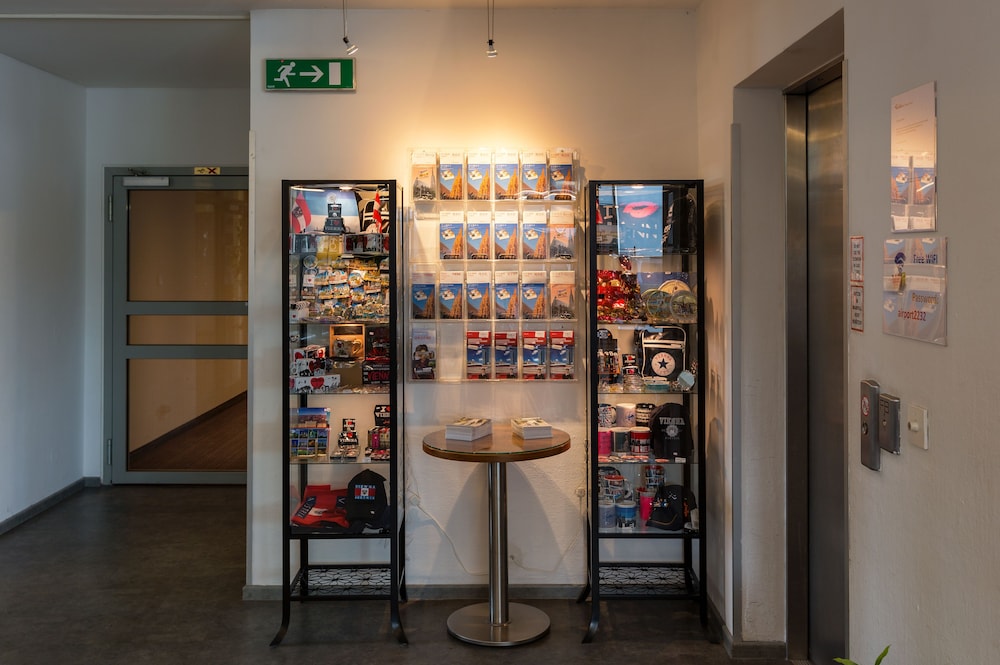 

Roma - Fischamend Dorf - LifeHotel Vienna Airport