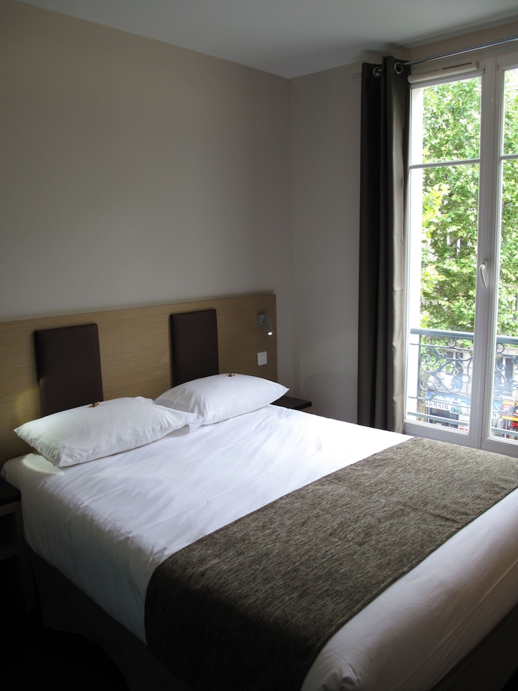 

Firenze - Clichy - Source Hôtel