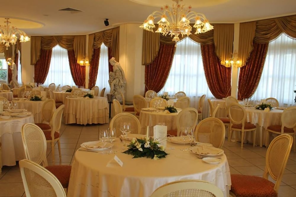 

Bologna - Tindari - Hotel La Rosa Dei Venti