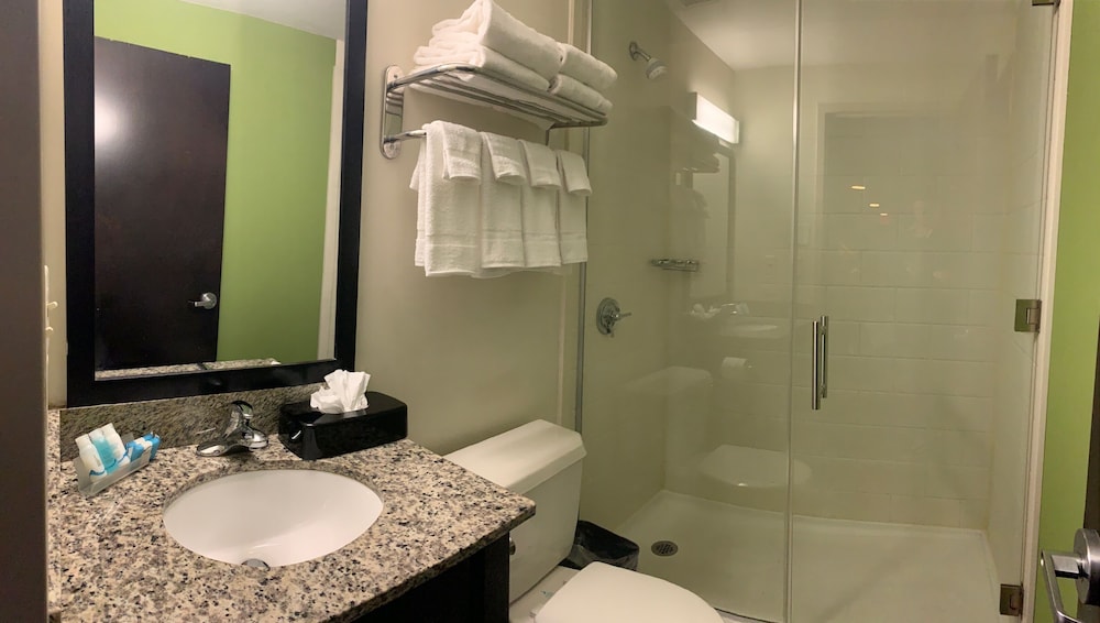 

Venezia - Queens - Cresthaven Inn JFK