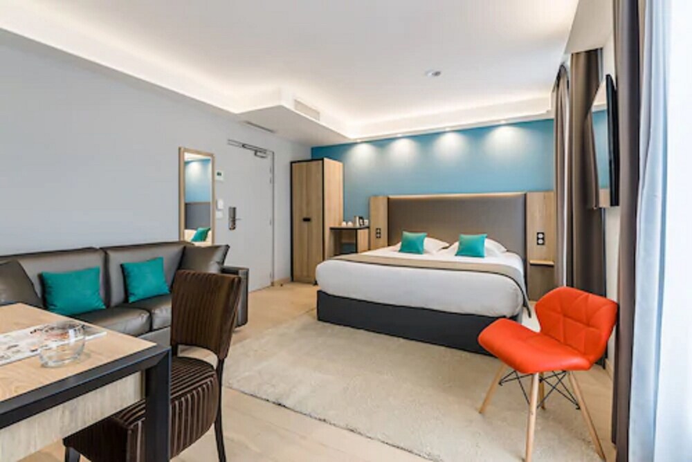 

Ancona - Clichy - Grand Hotel Clichy