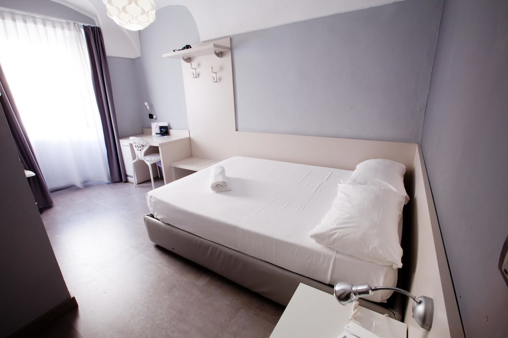 

Napoli - Pino Torinese - Adalesia Hotel & Coffee