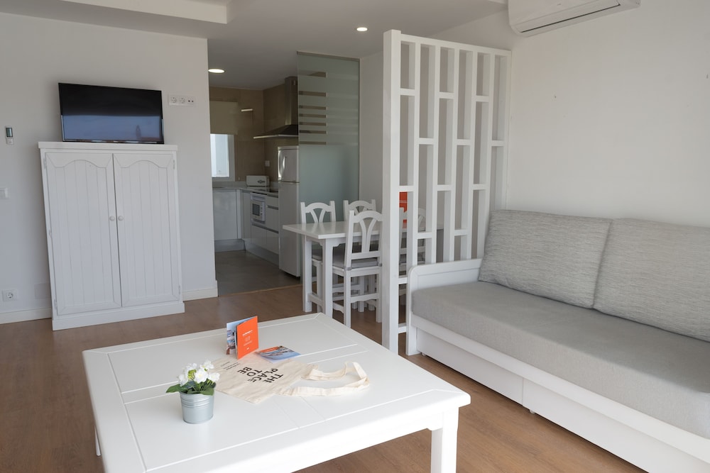

Torino - Sant Lluis - Naranjos Resort Menorca