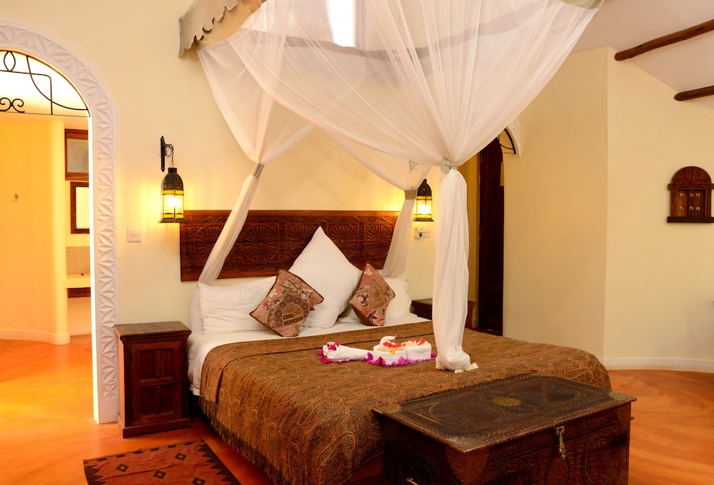 

Napoli - Pwani Mchangani - Kena Beach Hotel