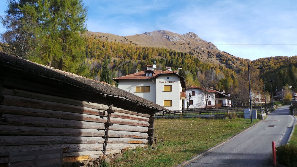 

Milano - Val di Fassa, Montagna Italia - Albergo Antico