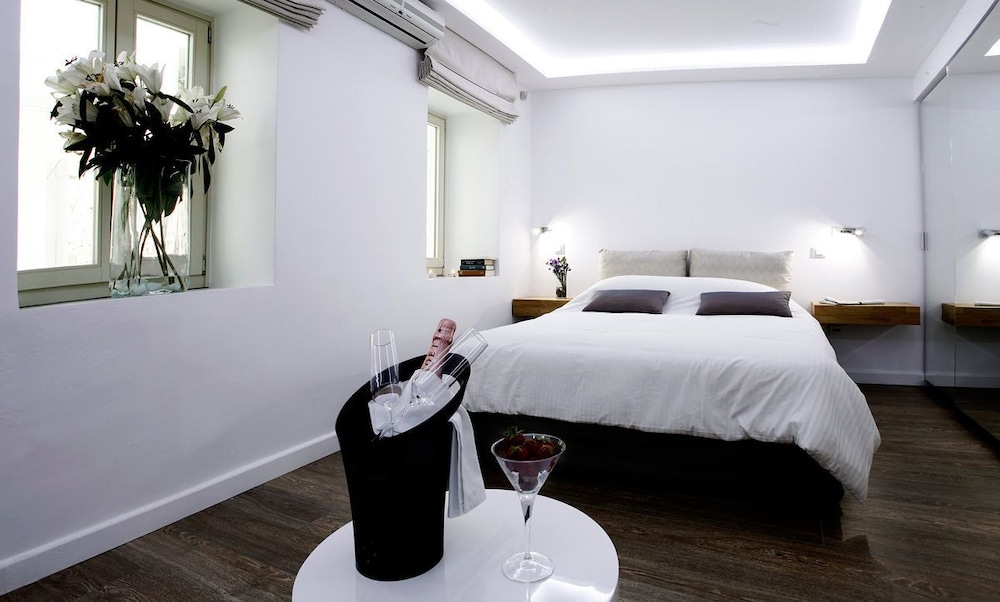 

Napoli - Ano Mera - Fresh Boutique Hotel