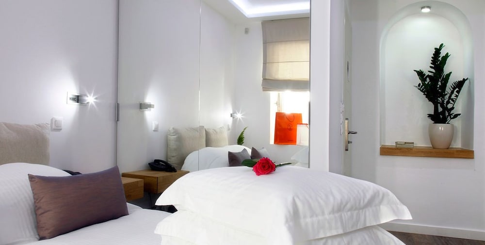 

Milano - Petinaros - Fresh Boutique Hotel