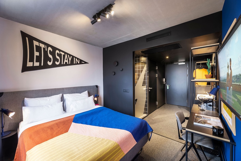 

Olbia - Vienna - The Social Hub Vienna