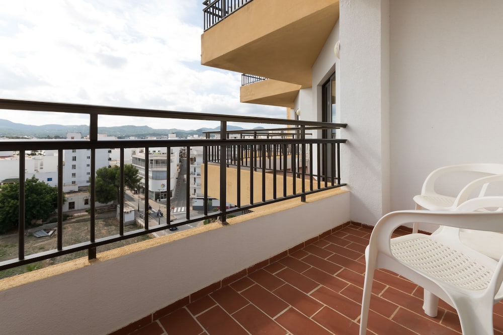 

Trieste - San Antonio de Portmany, Ibiza - Hotel Orosol
