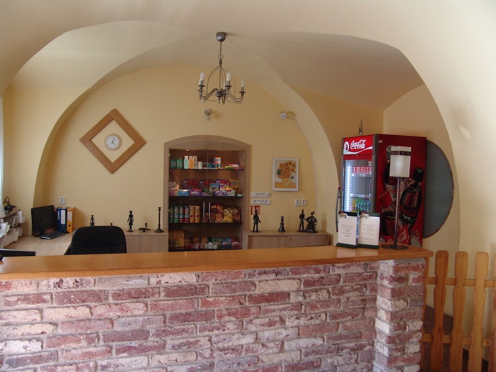 

Pisa - Praga, Aeroporto Václav Havel - Hotel STARÝ PIVOVAR