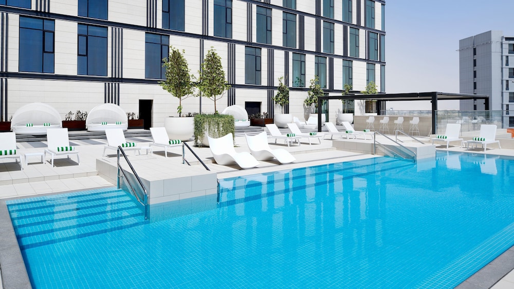 

Roma - Dubai - Holiday Inn Dubai Al-Maktoum Airport