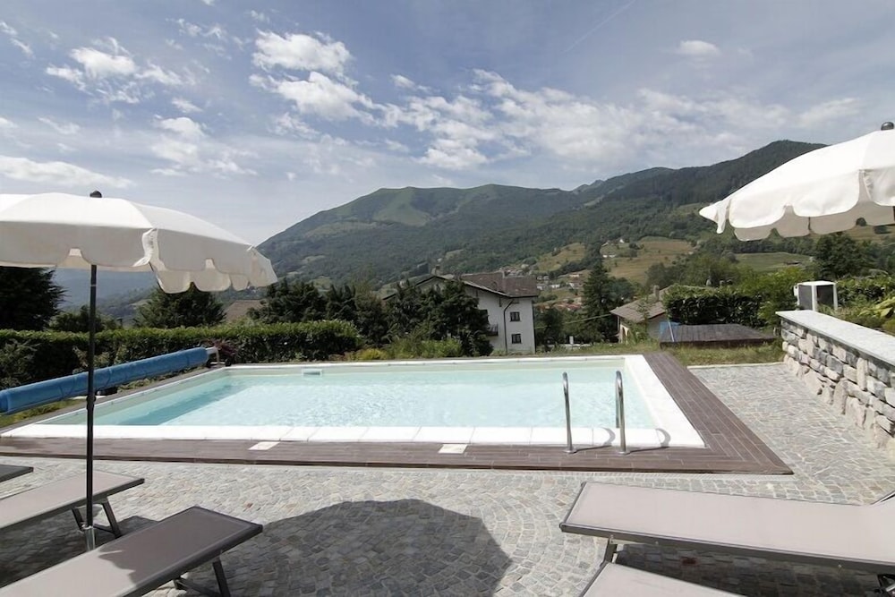 

Roma - Nesso - Hotel Corte Santa Libera