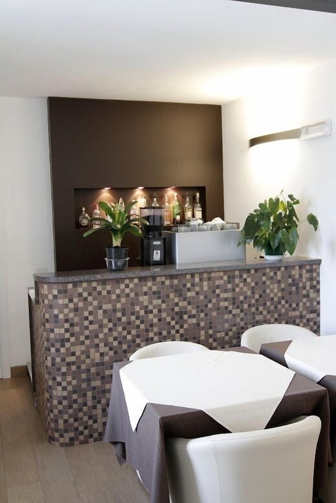 

Cagliari - Nesso - Hotel Corte Santa Libera