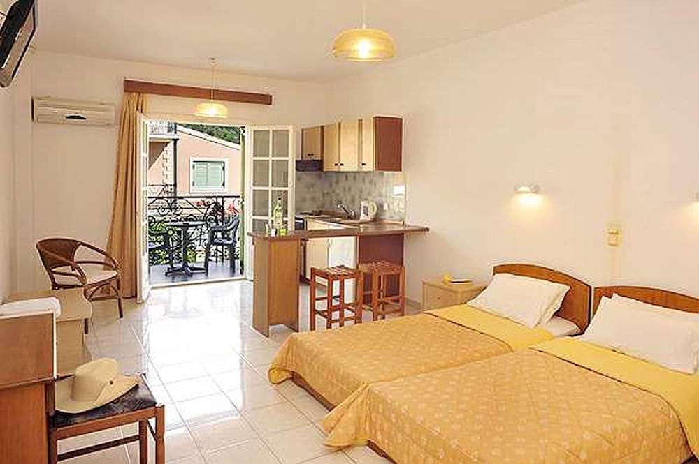

Pisa - Kassiopi - Philippos Hotel