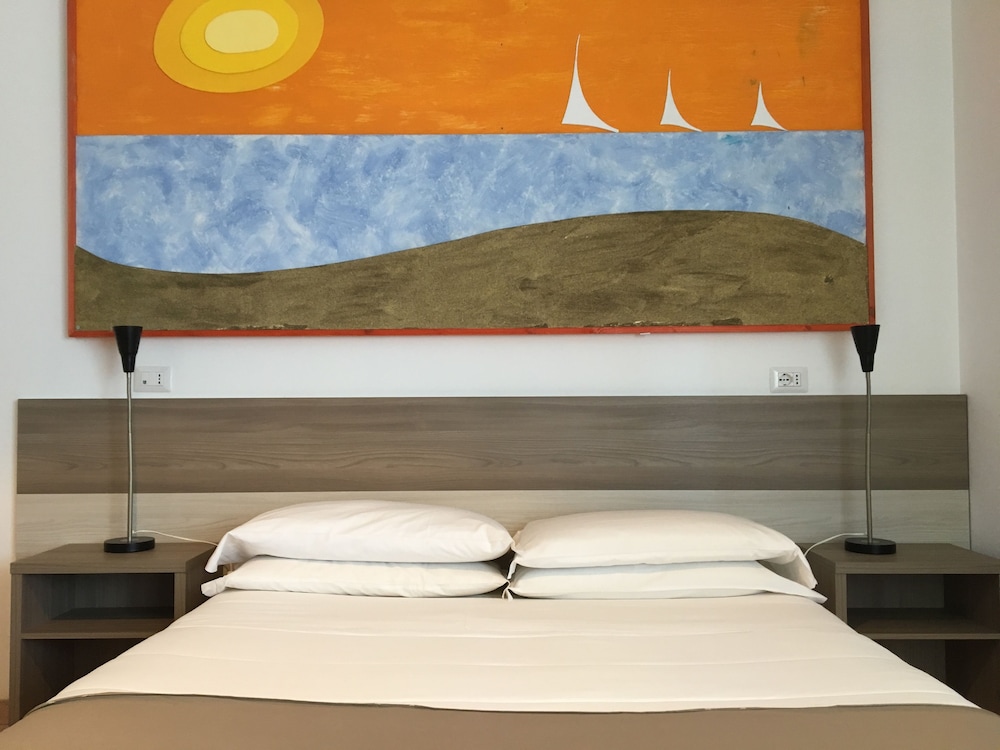 

Catania - Costa Lazio, Mare Italia - Hotel Corallo