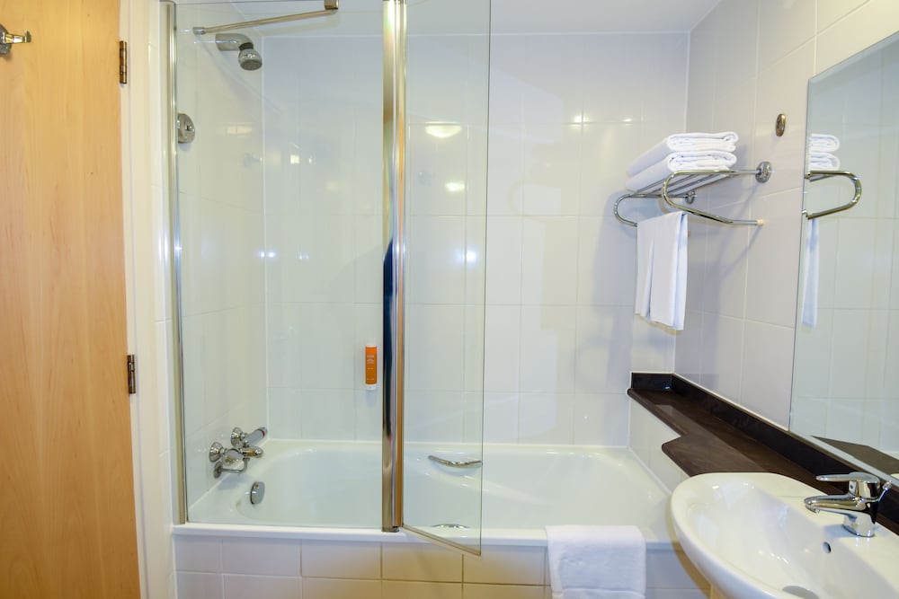 

Brindisi - Abu Dhabi - Premier Inn Abu Dhabi Capital Centre