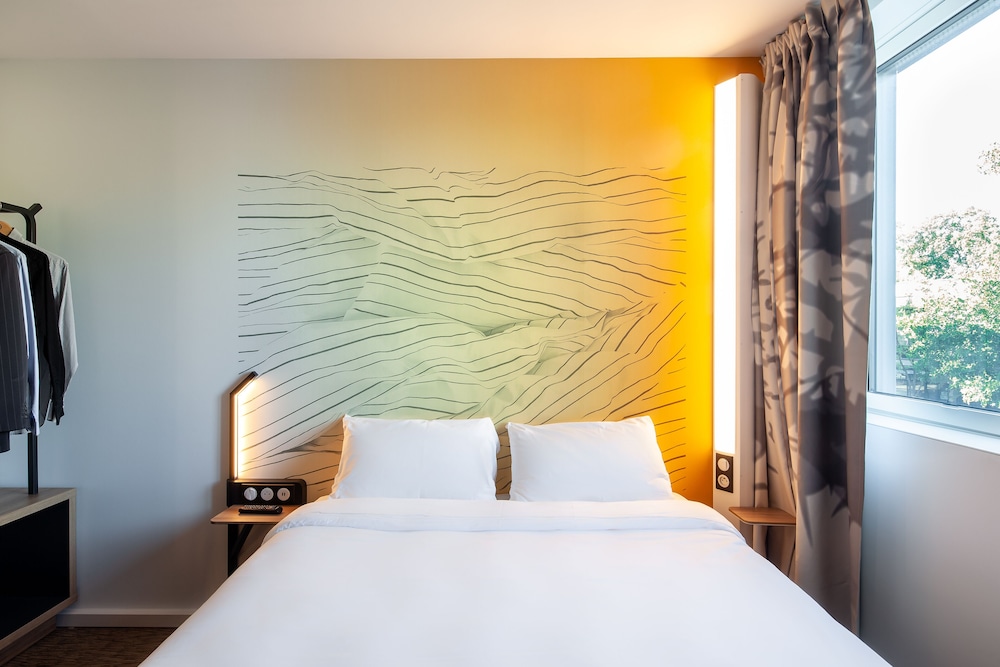 

Palermo - Pantin - B&B HOTEL Saint-Denis Porte de Paris