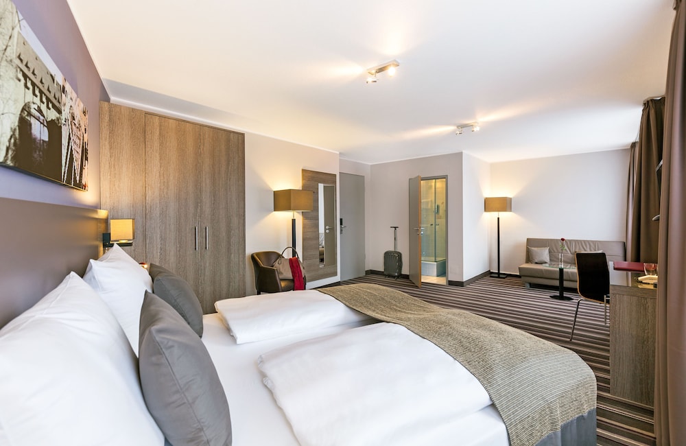

Bari - Norimberga - Leonardo Hotel Nürnberg