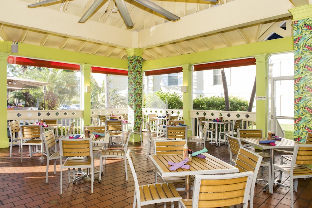 

Milano - West Bay - Sunshine Suites Resort