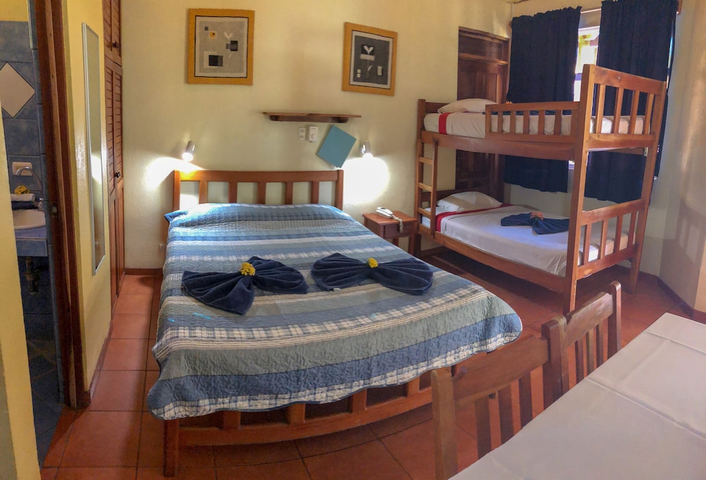 

Roma - Playa Flamingo - Hotel Isolina Beach